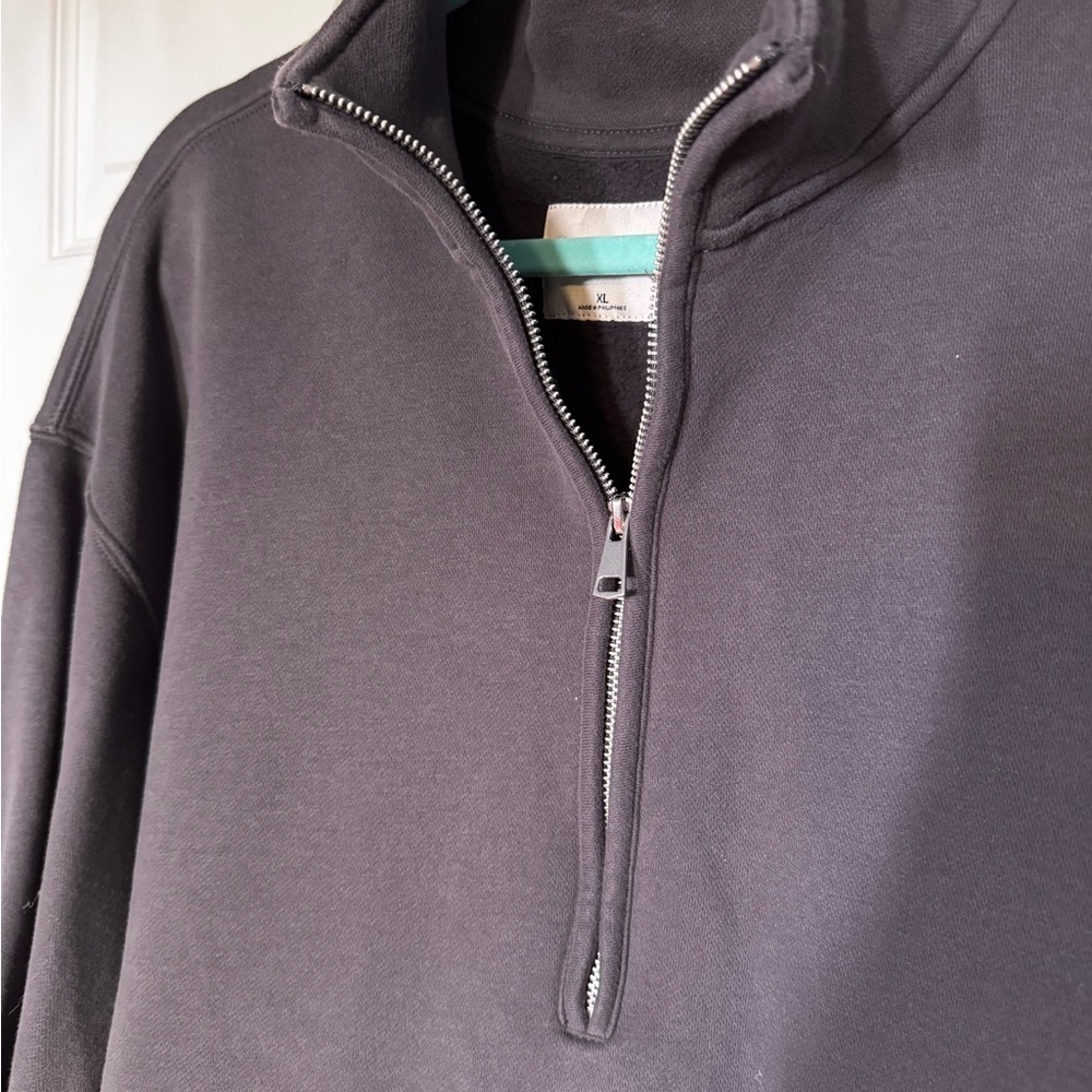 Abercrombie and Fitch quarter zip - Picture 3 of 5